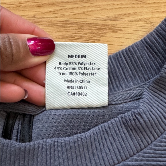 Valley Hewitt Pullover ✨ size Medium - Picture 5 of 15